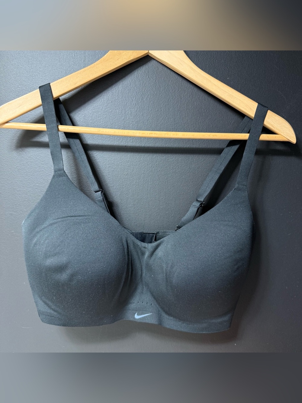 Nike Alate Minimalist
Women's Light-Support Padded Sports Bra